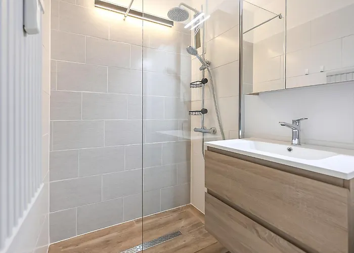 Apartament Lovely In With Wifi